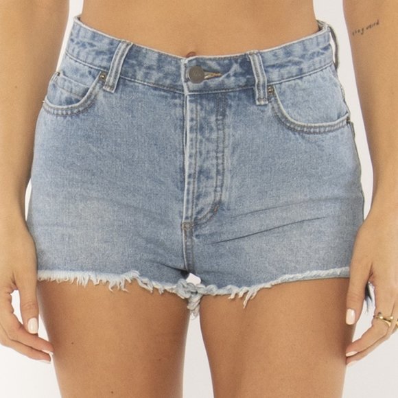 amuse society shoreline short